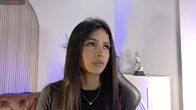katia foxxx  online show from 6, 7, 2026