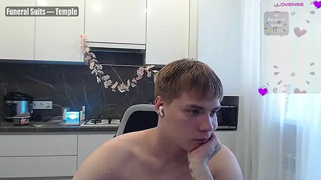 yourlildemon online show from 17, 6, 2026