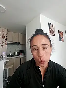 Coeur de luxure online show from 25, 9, 2025