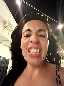 Coeur de luxure online show from 4, 3, 2025