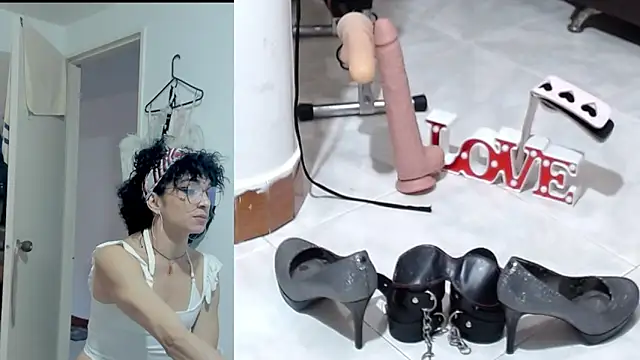 afroditacute15 online show from 10, 9, 2025