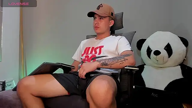 mattiwsmorris  online show from 25, 10, 2025