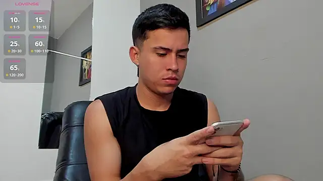 mattiwsmorris  online show from 10, 3, 2026