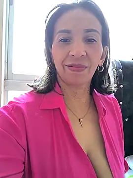 Mrsvictoriaaa online show from 18, 3, 2025