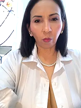 Mrsvictoriaaa online show from 26, 10, 2025