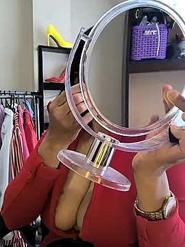 Mrsvictoriaaa online show from 4, 4, 2026