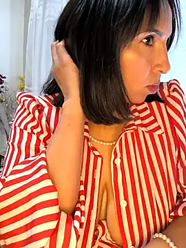 Mrsvictoriaaa online show from 25, 5, 2026