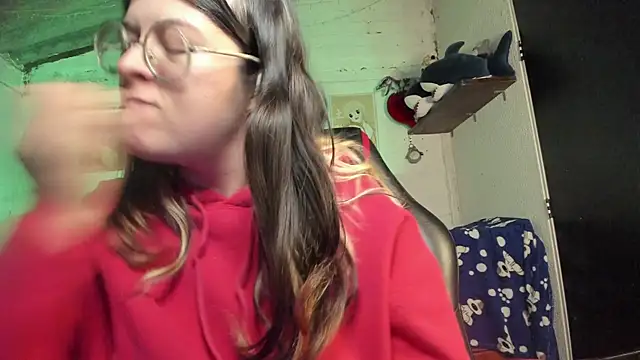 Emily  katz online show from 22, 9, 2025