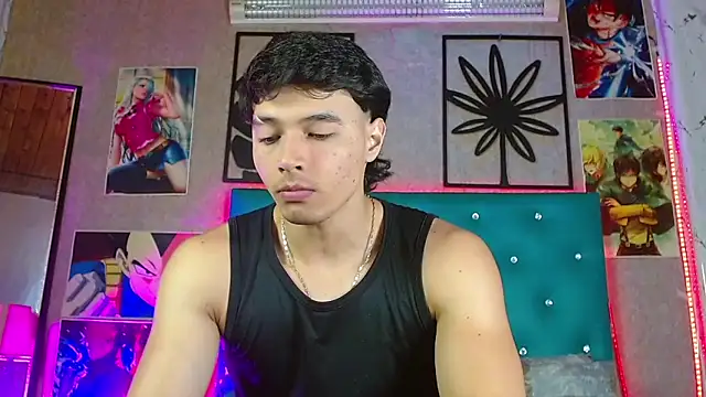 LiamAndrewzz online show from 20, 5, 2026