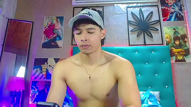 LiamAndrewzz online show from 2, 10, 2025