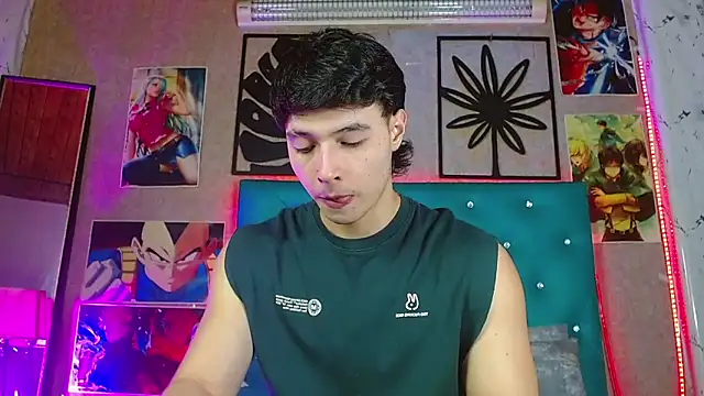 LiamAndrewzz online show from 8, 3, 2026