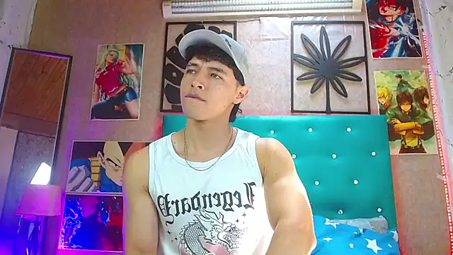 LiamAndrewzz online show from 25, 10, 2025