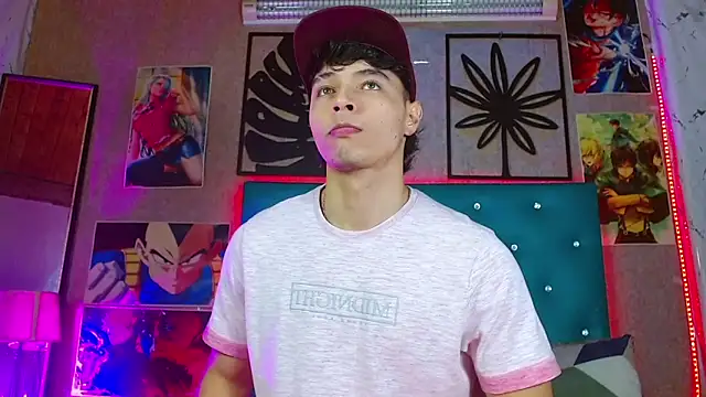 LiamAndrewzz online show from 6, 3, 2026