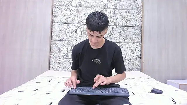 frank jhonsson online show from 7, 2, 2026