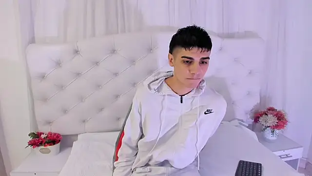 frank jhonsson online show from 10, 9, 2025