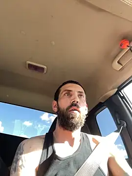 Snapshot of QueenM3 chatting on 8, 10, 2025 QueenM3 online show from 8, 10, 2025