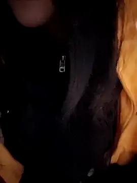 Snapshot of ElaRuil69 chatting on 11, 10, 2025 ElaRuil69 online show from 11, 10, 2025