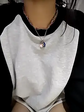 Snapshot of ElaRuil69 chatting on 5, 11, 2025 ElaRuil69 online show from 5, 11, 2025