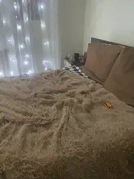 Snapshot of Sweetkissis chatting on 2, 3, 2025 Sweetkissis online show from 2, 3, 2025