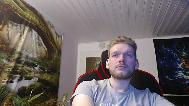 Snapshot of Justforfunc123 chatting on 28, 11, 2025 Justforfunc123 online show from 28, 11, 2025