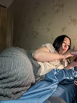 Naughtbaby 2025 online show from 18, 5, 2026