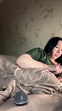 Naughtbaby 2025 online show from 4, 3, 2026