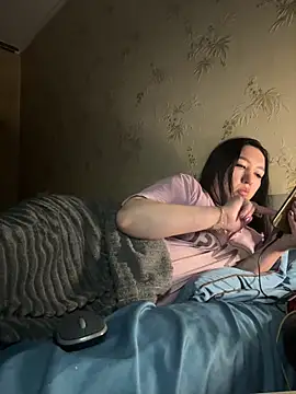 Naughtbaby 2025 online show from 15, 11, 2025