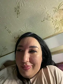 Naughtbaby 2025 online show from 8, 4, 2026