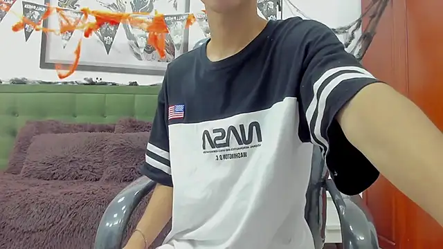 Johann sex online show from 2, 11, 2025