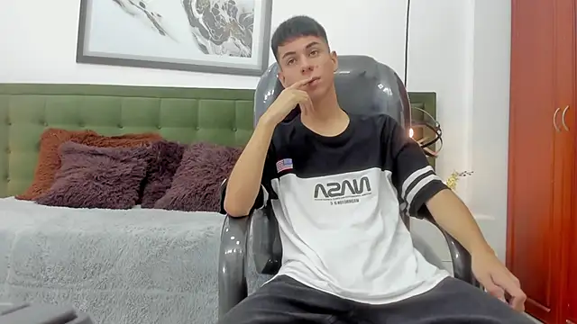 Snapshot of Johann_sex chatting on 3, 2, 2026 Johann sex online show from 3, 2, 2026