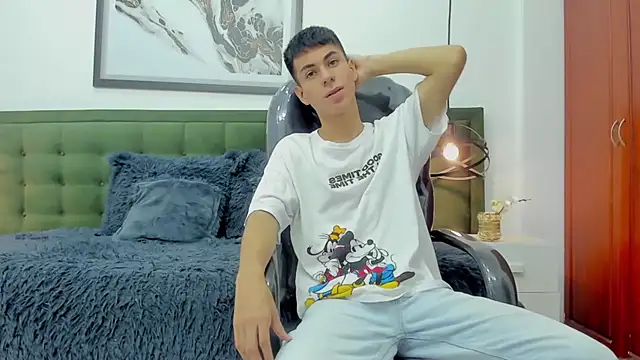 Johann sex online show from 3, 12, 2025