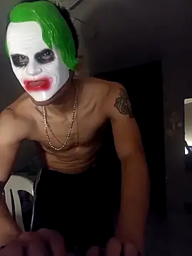 Snapshot of LeonRoots chatting on 18, 10, 2025 LeonRoots online show from 18, 10, 2025