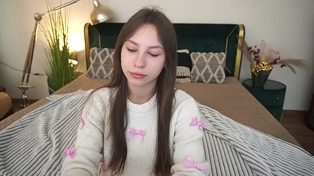 PaigePrado online show from 28, 5, 2026
