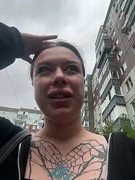 AlishaPrettyBlade online show from 29, 5, 2026