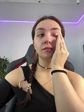 AshleySkott  online show from 2, 10, 2025