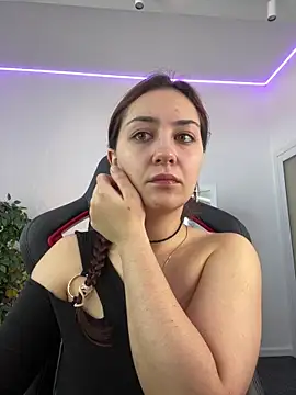 AshleySkott  online show from 3, 10, 2025