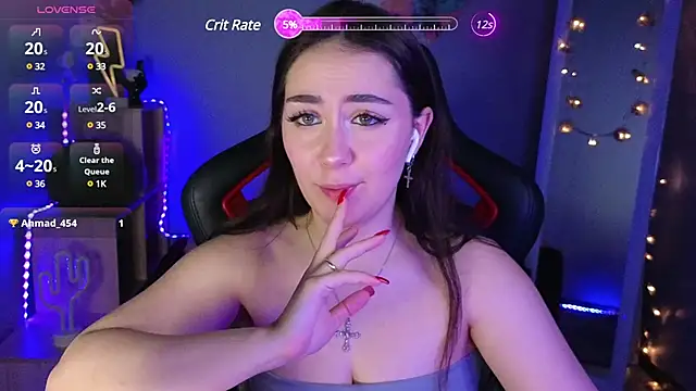 AshleySkott  online show from 6, 3, 2025