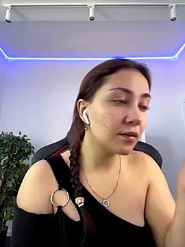 AshleySkott  online show from 23, 9, 2025