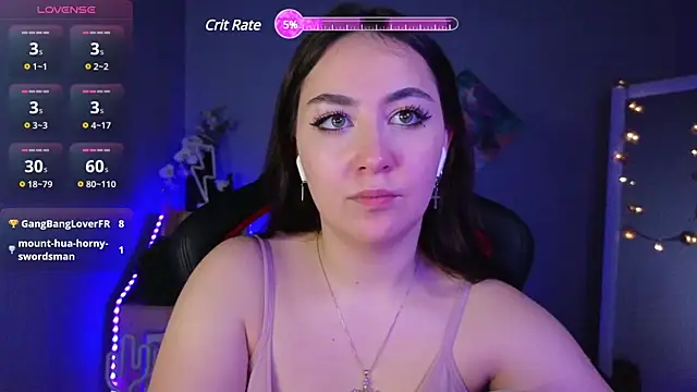 AshleySkott  online show from 21, 3, 2025