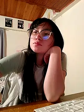 Arielle lov online show from 3, 10, 2025