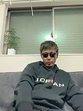 pierrot 0202 online show from 18, 2, 2025