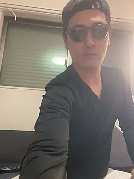 pierrot 0202 online show from 27, 2, 2025