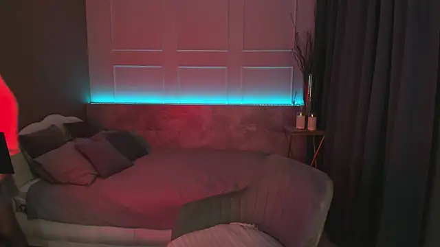 Sandra Kind online show from 14, 3, 2025