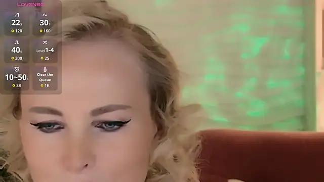 Snapshot of Sandra_Kind chatting on 21, 7, 2026 Sandra Kind online show from 21, 7, 2026