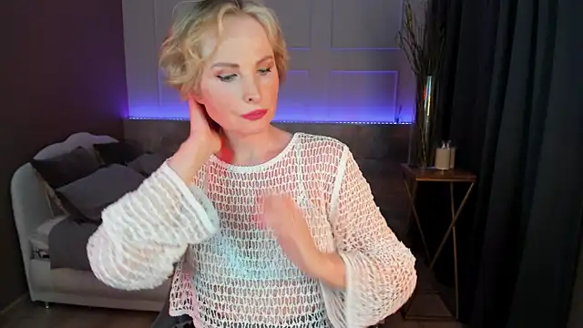 Sandra Kind online show from 12, 3, 2025