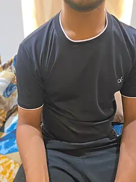 RealcoupleP online show from 6, 4, 2026