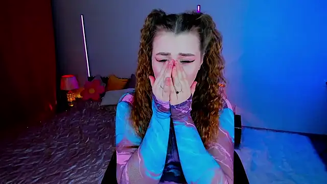 Snapshot of Sofia_beautifuul chatting on 1, 3, 2026 Sofia beautifuul online show from 1, 3, 2026