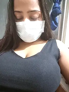 COZY ROZI online show from 1, 12, 2025