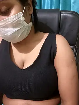 COZY ROZI online show from 13, 11, 2025