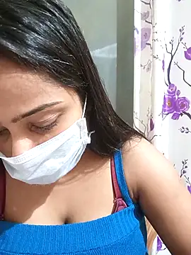 COZY ROZI online show from 10, 11, 2025